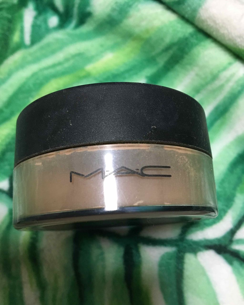 スタジオ フィニッシュ フェイス パウダー/M・A・C/ルースパウダーを使ったクチコミ（1枚目）