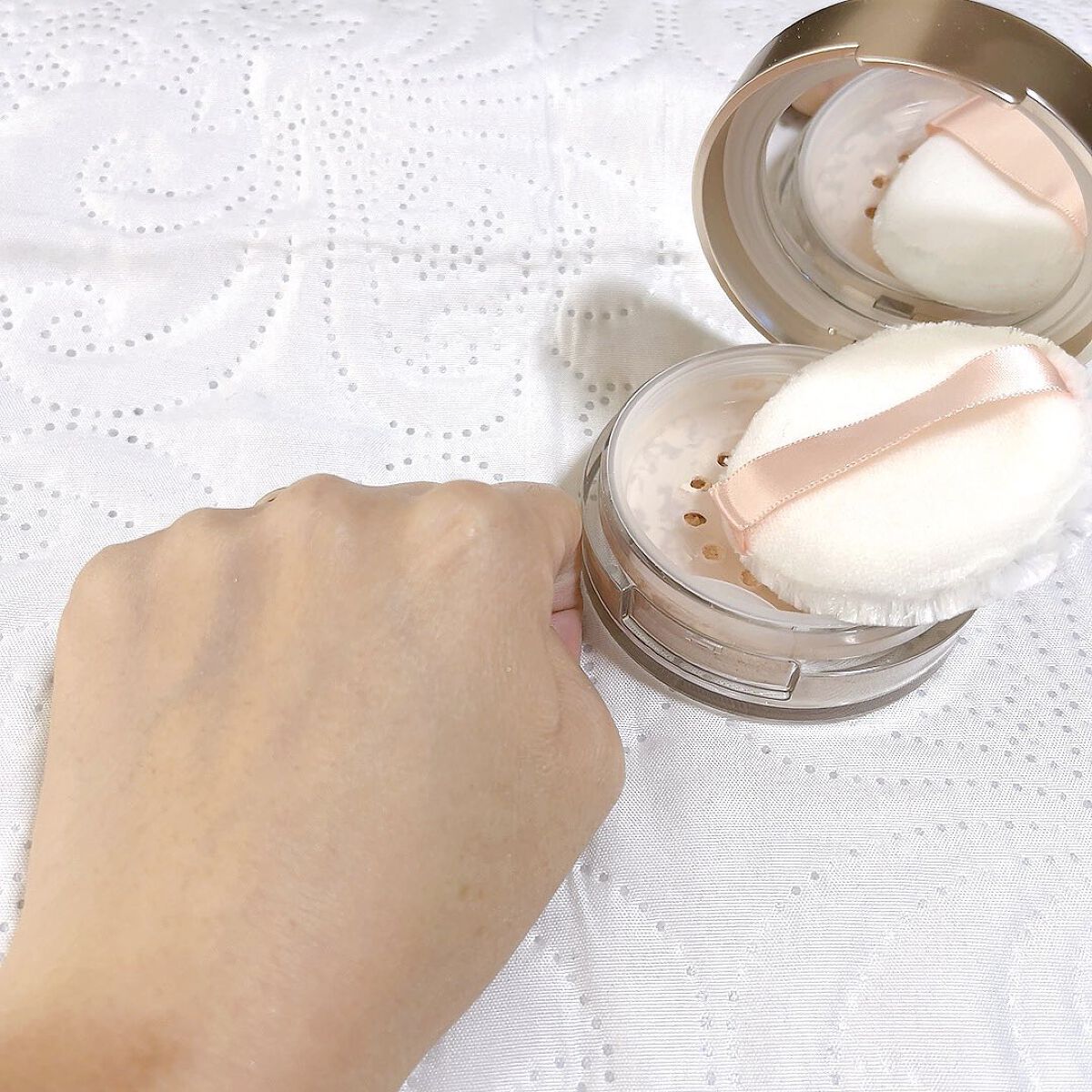 SC モイストパウダー/マーシュ・フィールド/ルースパウダーを使ったクチコミ(2枚目)