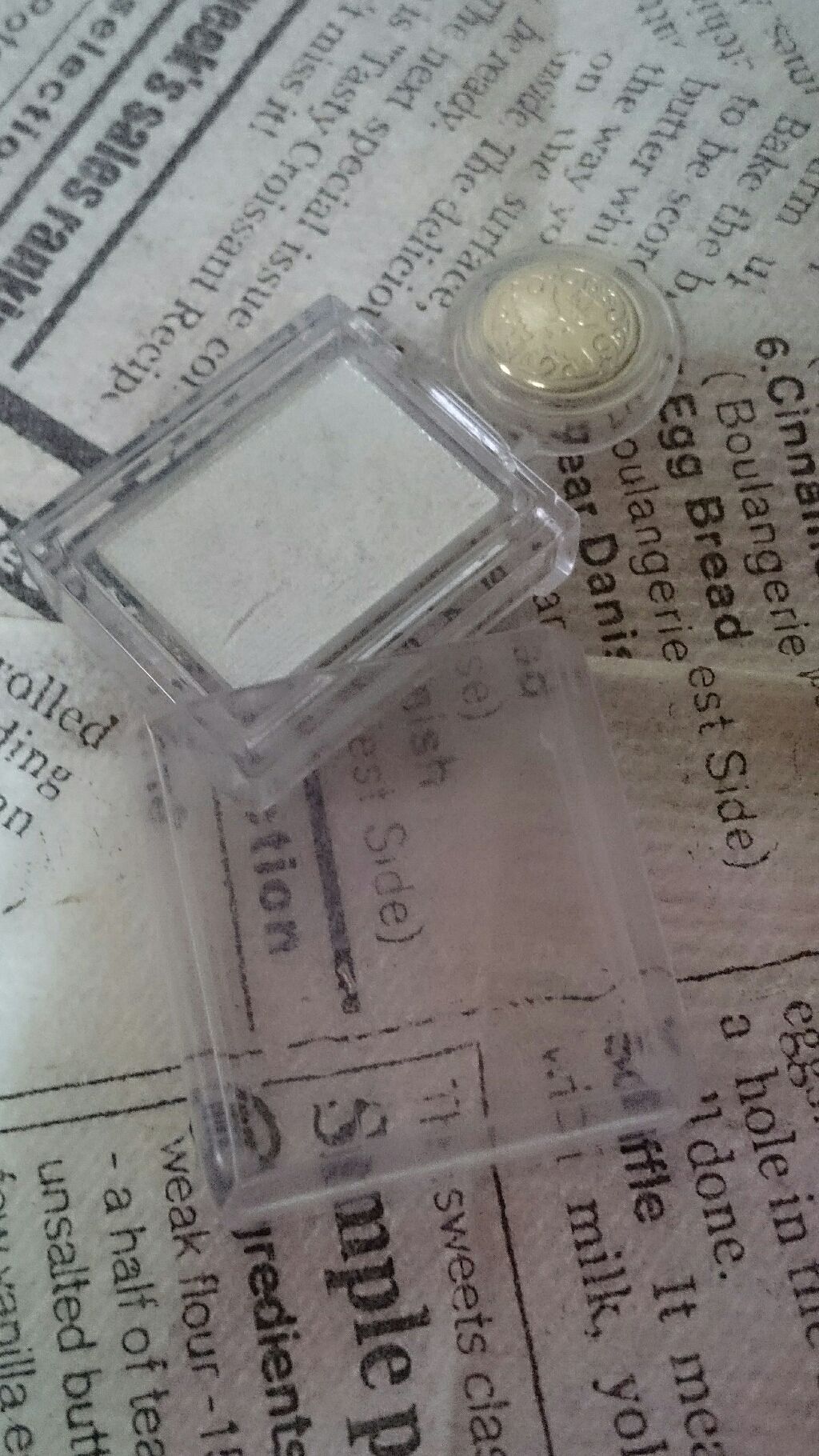 シャドーカスタマイズ/MAJOLICA MAJORCA/単色アイシャドウを使ったクチコミ(2枚目)