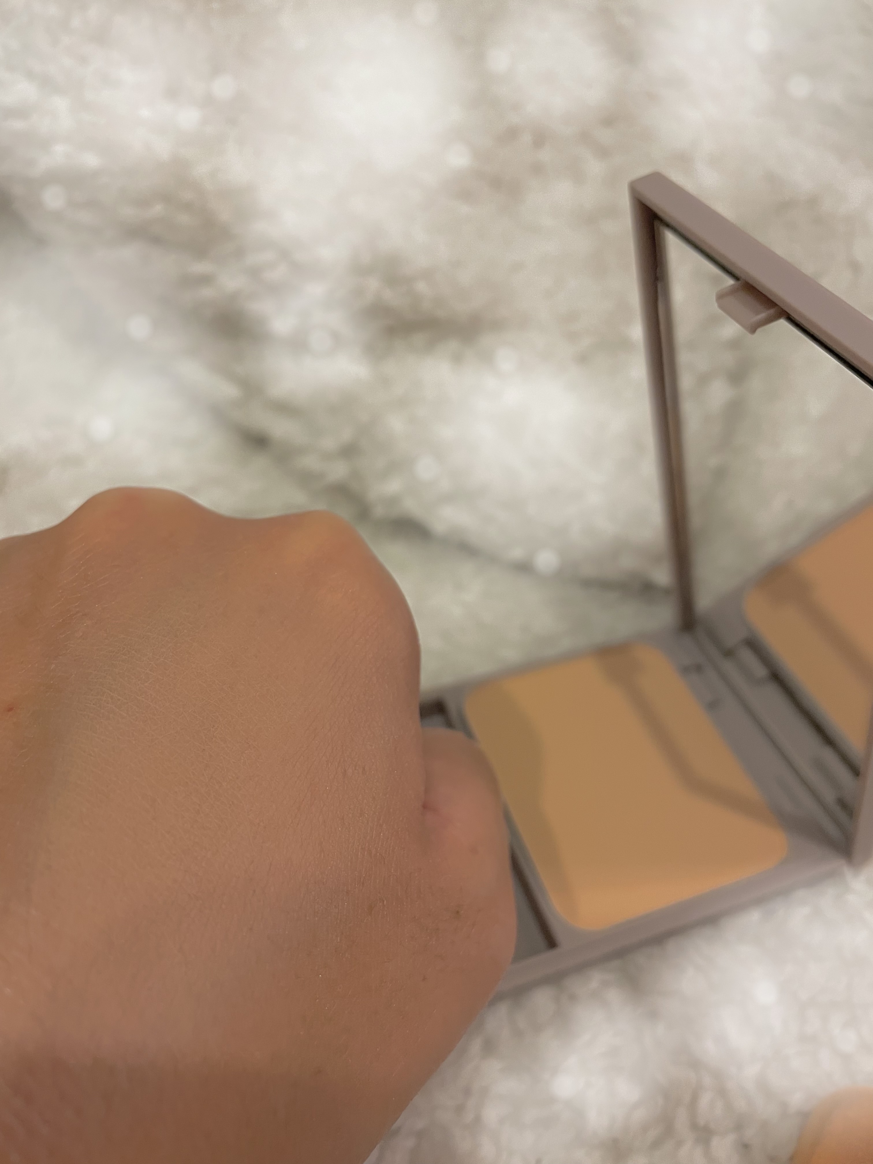 スムースリフトパウダーファンデーション ナチュラル/rafuna/パウダーファンデーションを使ったクチコミ（3枚目）