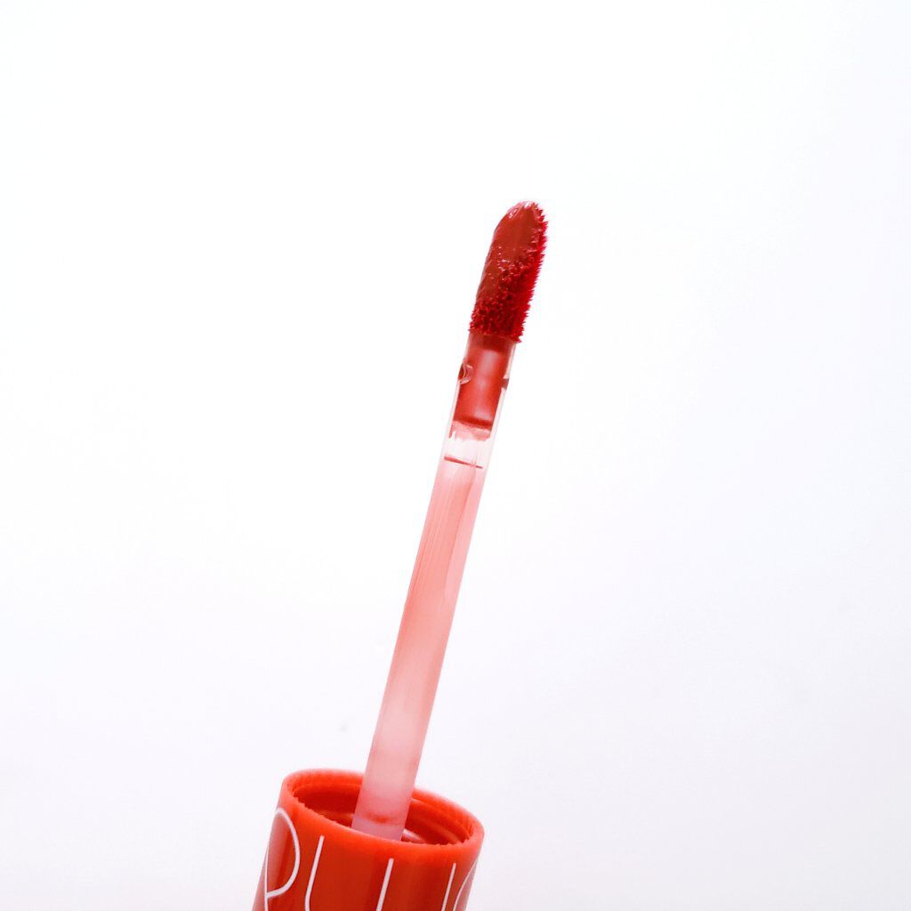 ジューシーラスティングティント/rom&nd/リップティントを使ったクチコミ(4枚目)