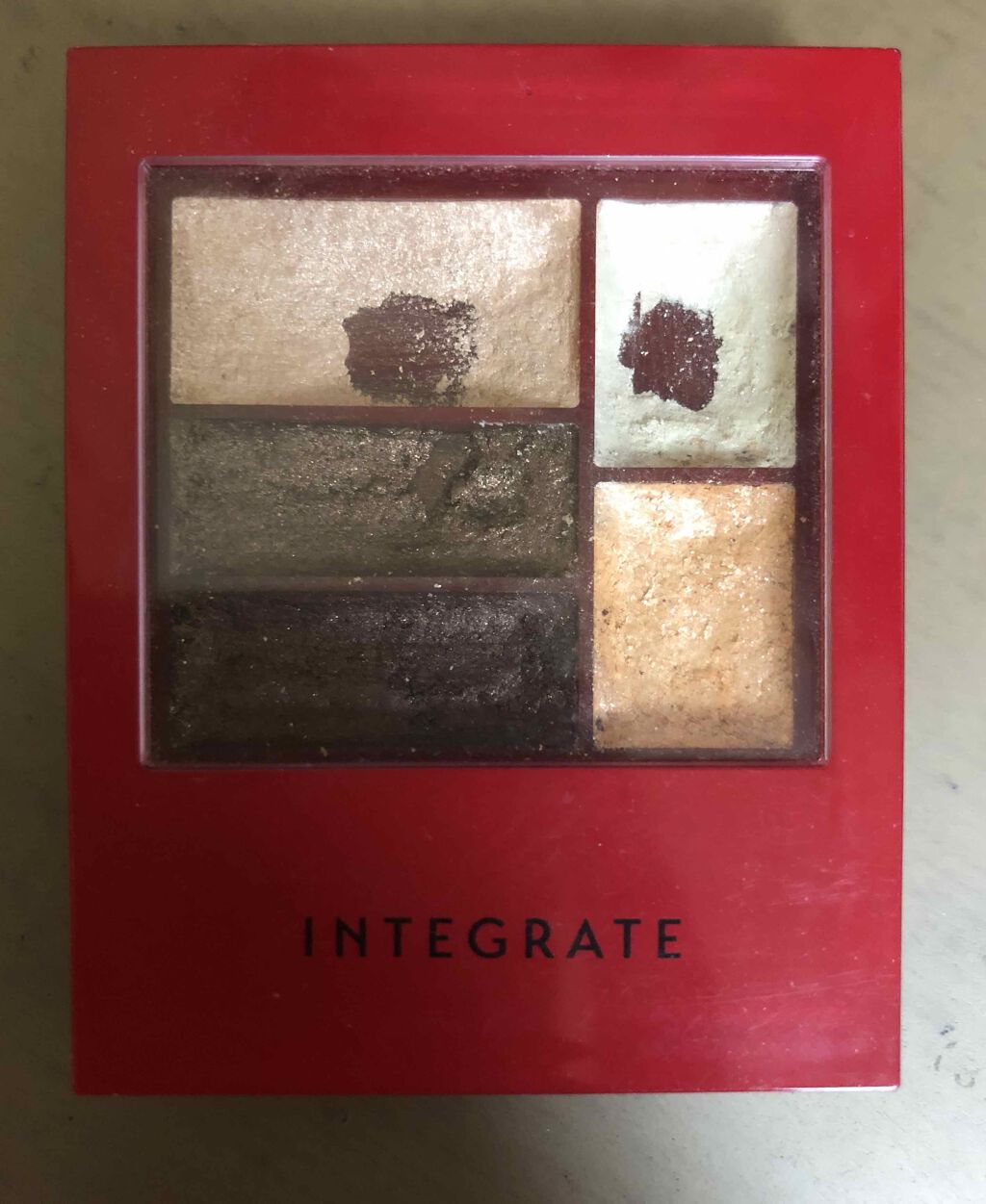トリプルレシピアイズ/インテグレート/アイシャドウパレットを使ったクチコミ（3枚目）