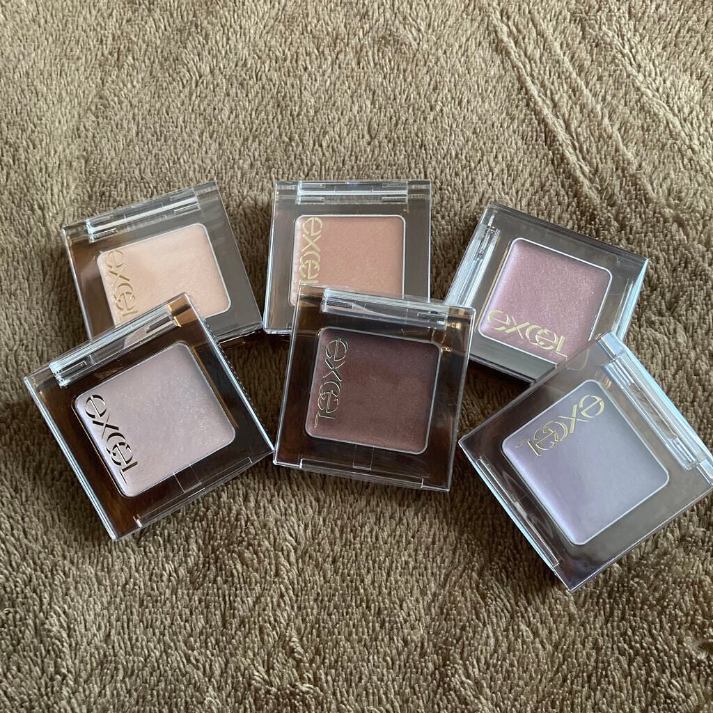 kurogoma on LIPS 「今月の#RAXY♡#Excelコラボ♡♡♡ボックス開けてテンシ..」(2枚目)