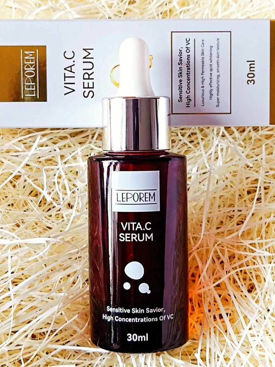 毛穴美容液 VITA.C.SERUM/LEPOREM/美容液を使ったクチコミ（1枚目）