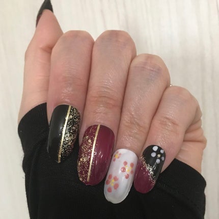 AT サロンネイルエナメル/Art Collection/マニキュアを使ったクチコミ(4枚目)