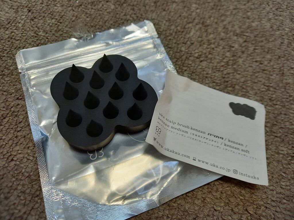 uka scalp brush kenzan/uka/スカルプブラシを使ったクチコミ（1枚目）