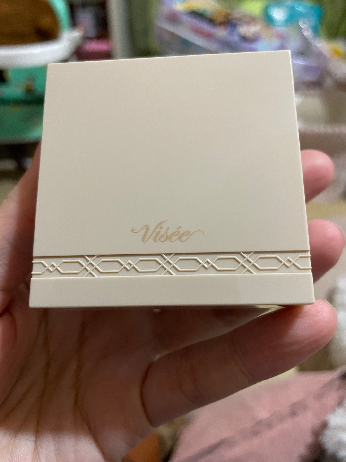 トリニタス グロウ パウダー/Visée/ルースパウダーを使ったクチコミ(1枚目)