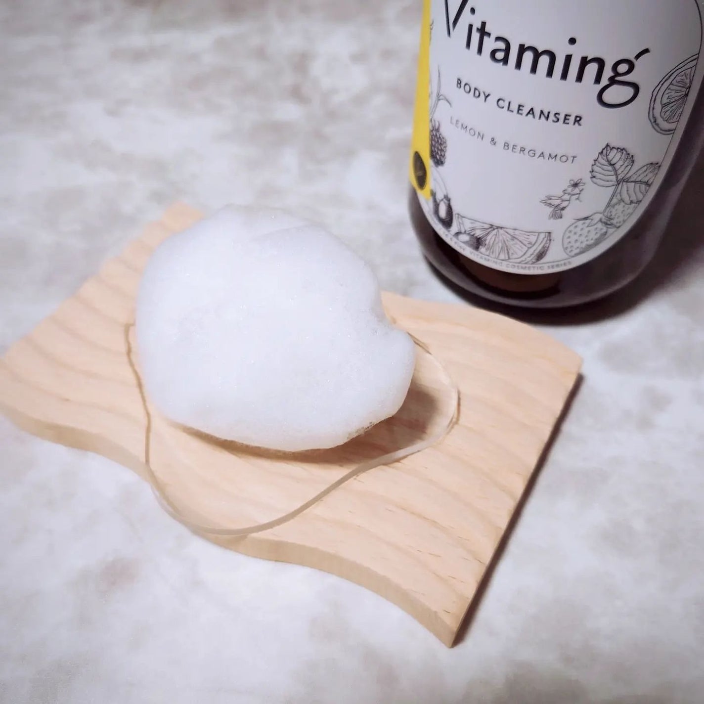 リフレッシングボディソープ(レモン&ベルガモットの香り)/Vitaming/ボディソープを使ったクチコミ(3枚目)