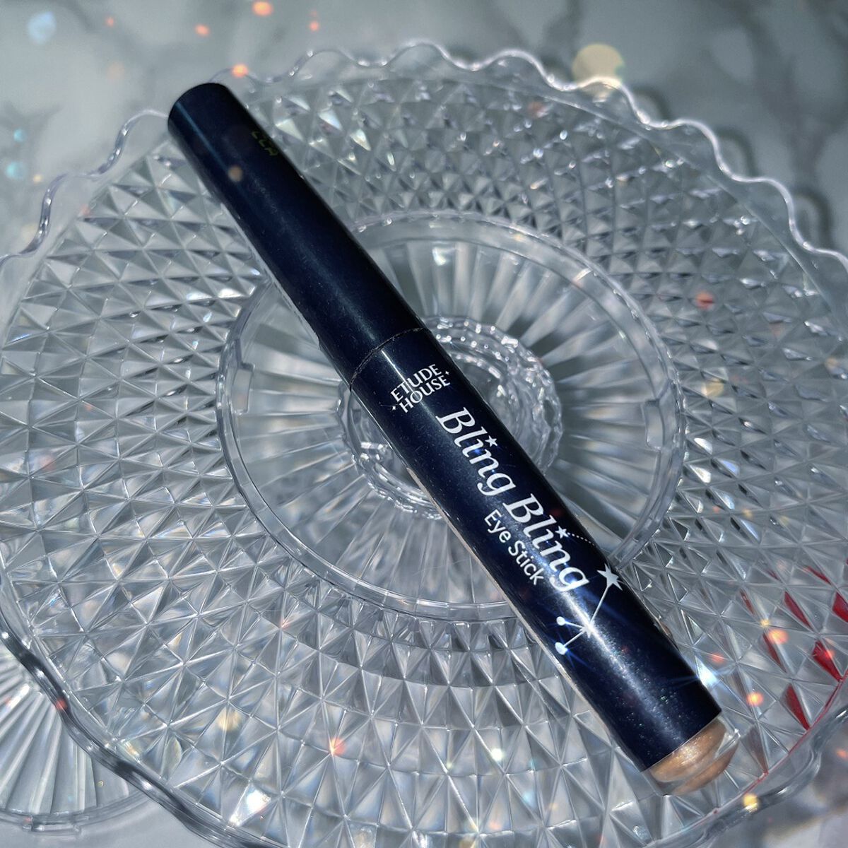 キラキラ アイシャドウ/ETUDE/スティックアイシャドウを使ったクチコミ(1枚目)