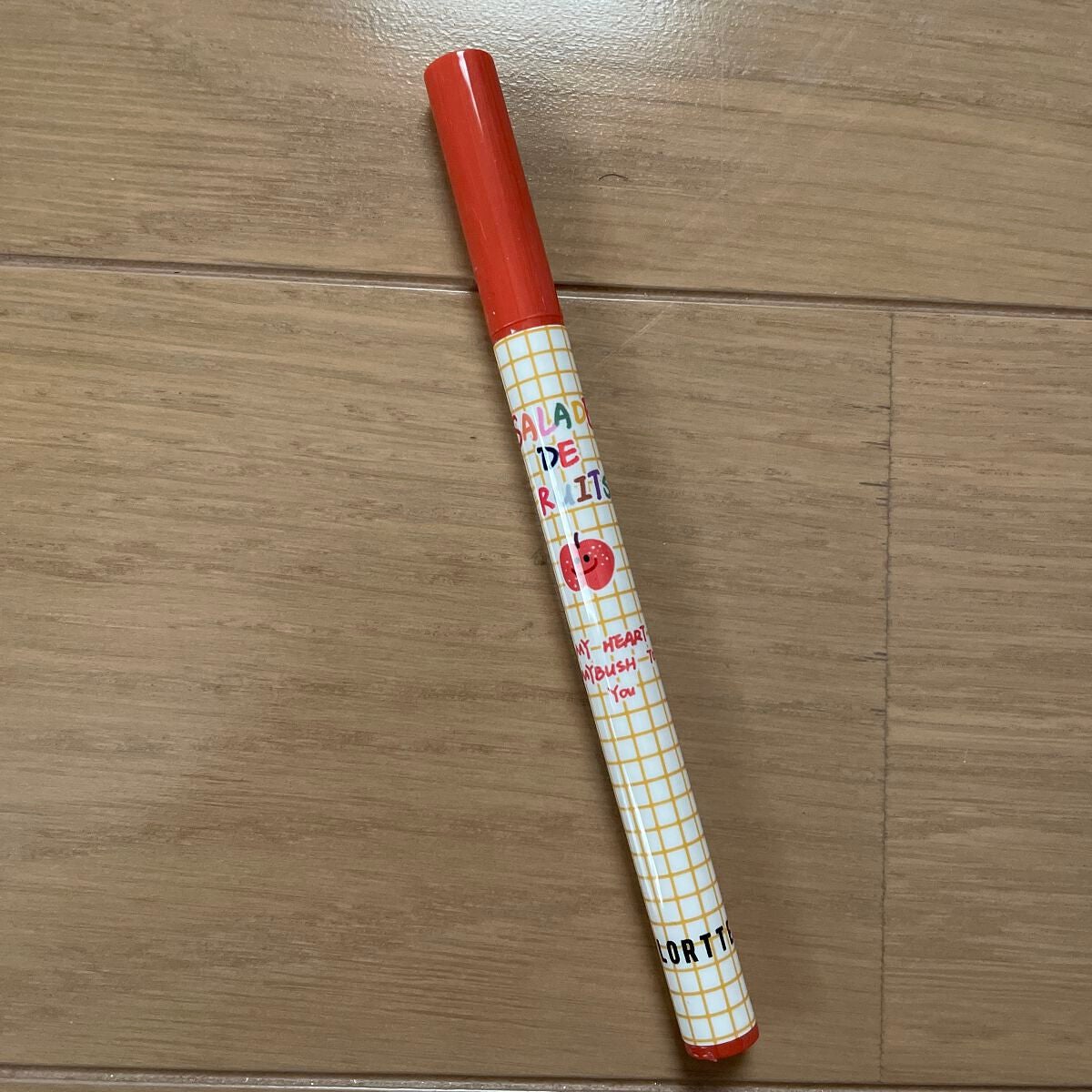 サラダdeフルーツカラーリキッドアイライナーWP/FLORTTE/リキッドアイライナーを使ったクチコミ(1枚目)