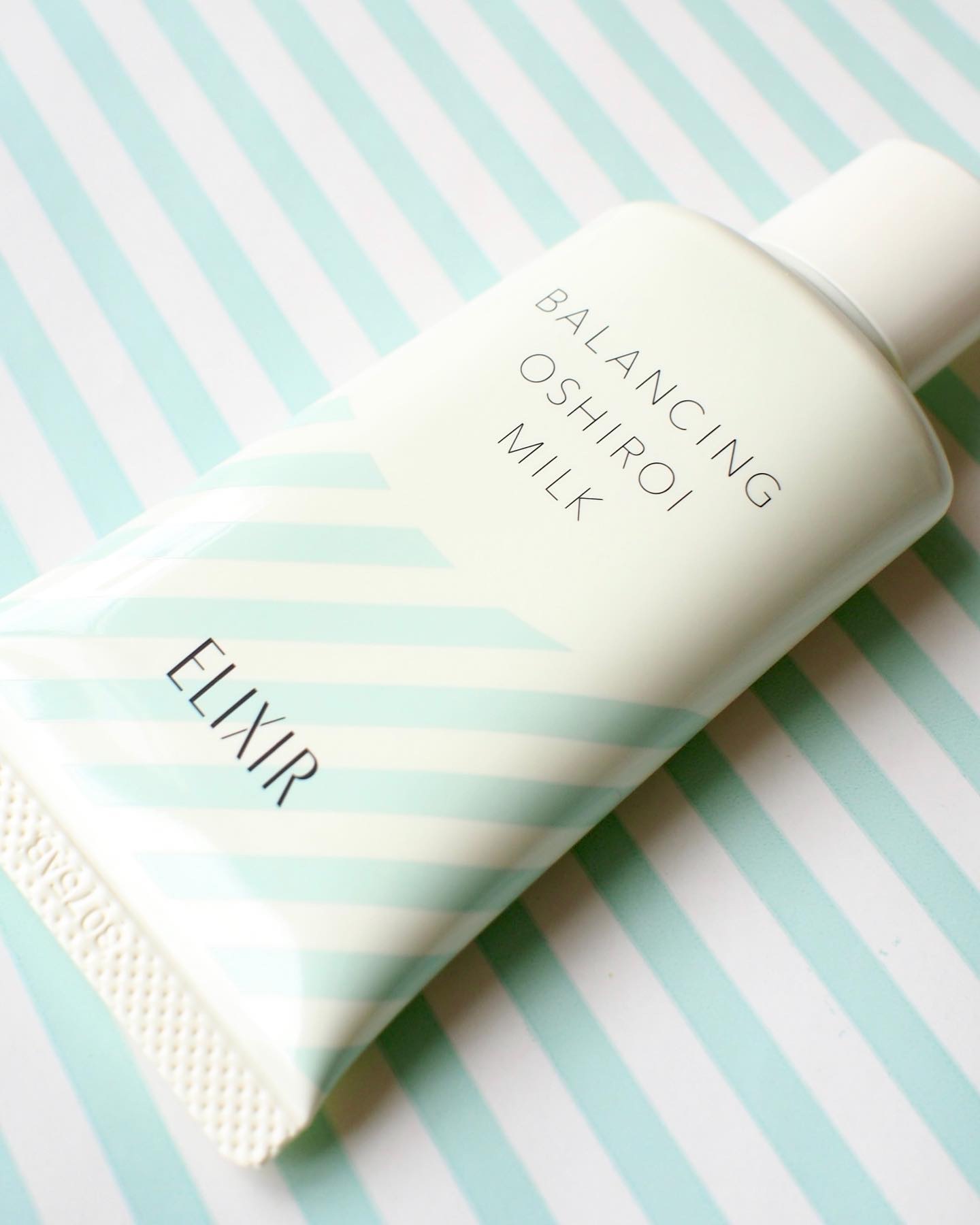 ルフレ バランシングおしろいミルク GR/エリクシール/乳液を使ったクチコミ（1枚目）