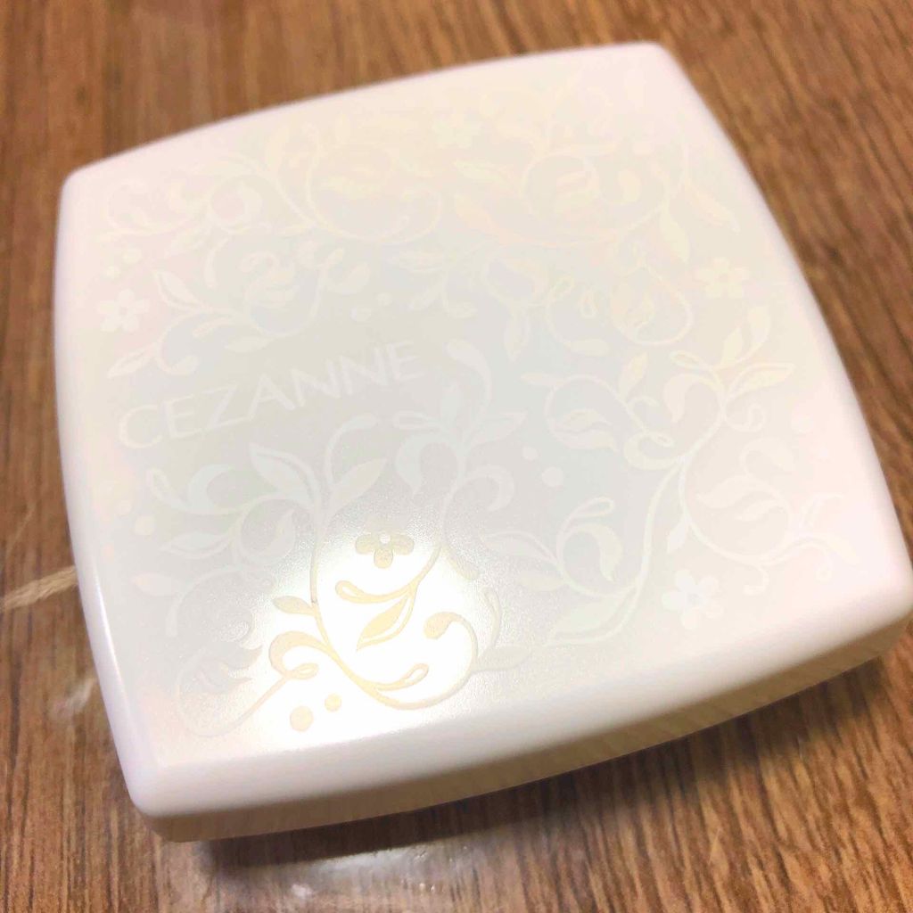 エッセンスBBパクト/CEZANNE/BBクリームを使ったクチコミ(1枚目)