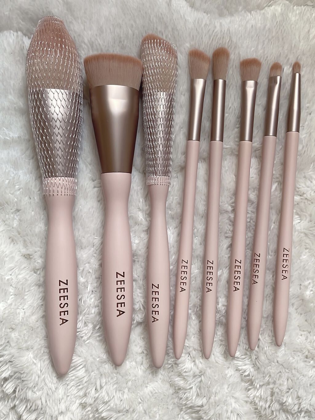 ローズクラウドメイクブラシセット/ZEESEA/メイクブラシを使ったクチコミ（3枚目）