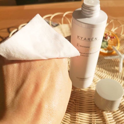 薬用美白ふき取り化粧水/KYAREN/拭き取り化粧水を使ったクチコミ(4枚目)