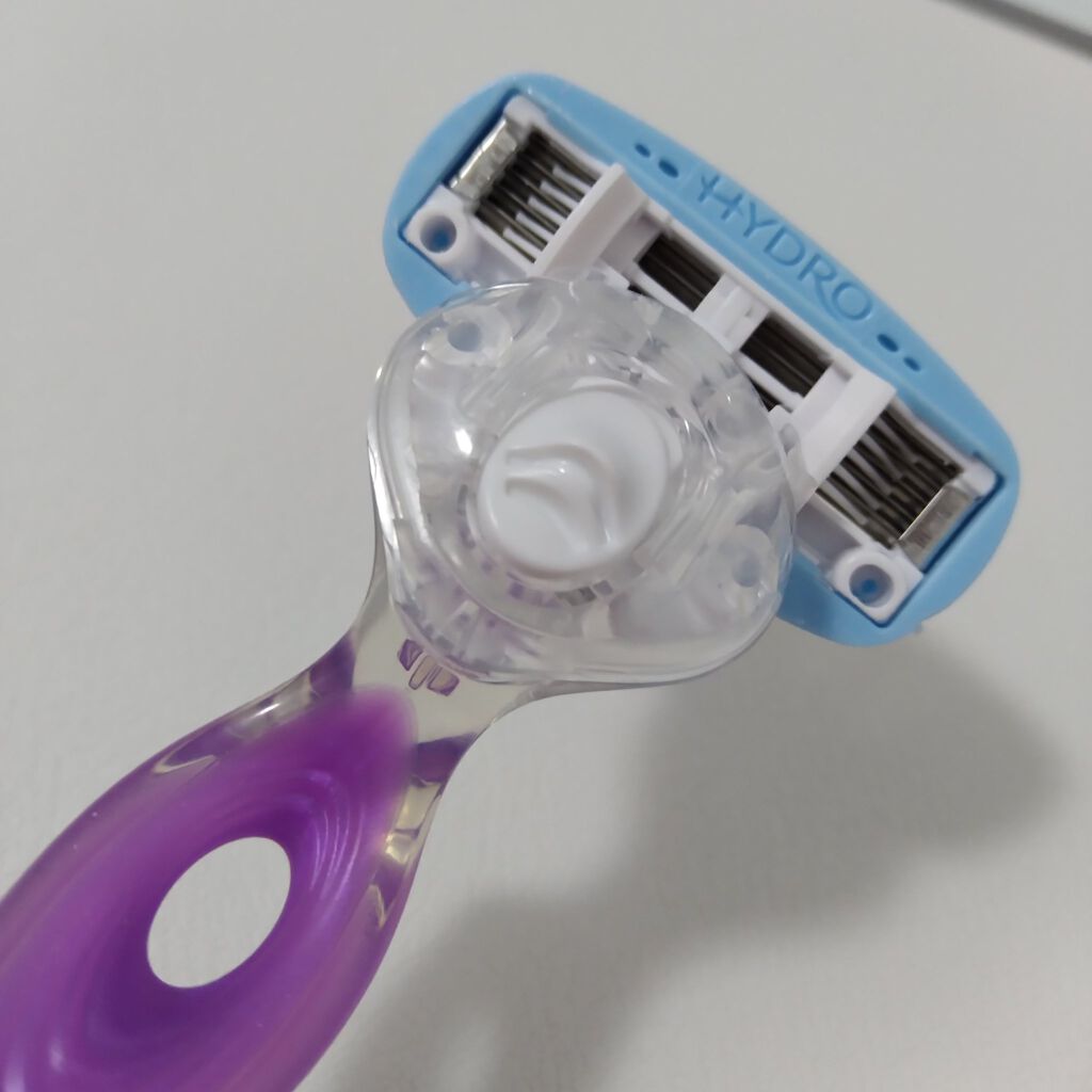 ハイドロシルク ホルダー （刃付き） お試し用/ハイドロシルク/シェーバーを使ったクチコミ（2枚目）