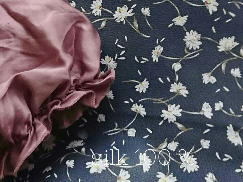 シルク ナイトキャップ(ゴム紐)/COCOSILK/ヘアケアグッズを使ったクチコミ(3枚目)