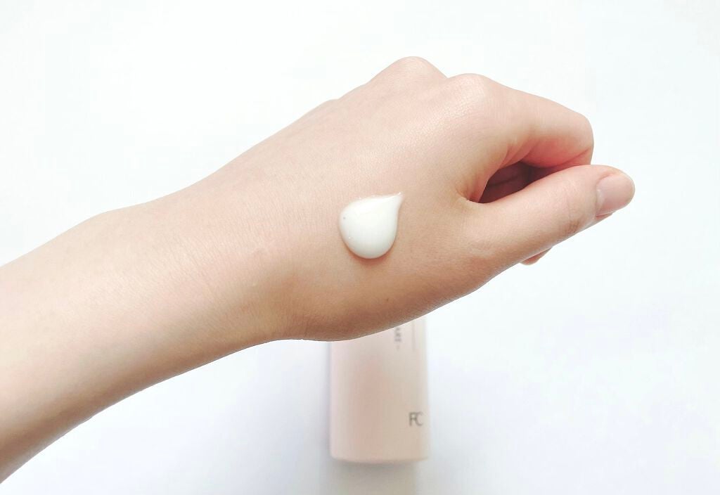 ボディミルク ブライトニング&エイジングケア<医薬部外品>/ファンケル/ボディミルクを使ったクチコミ(2枚目)