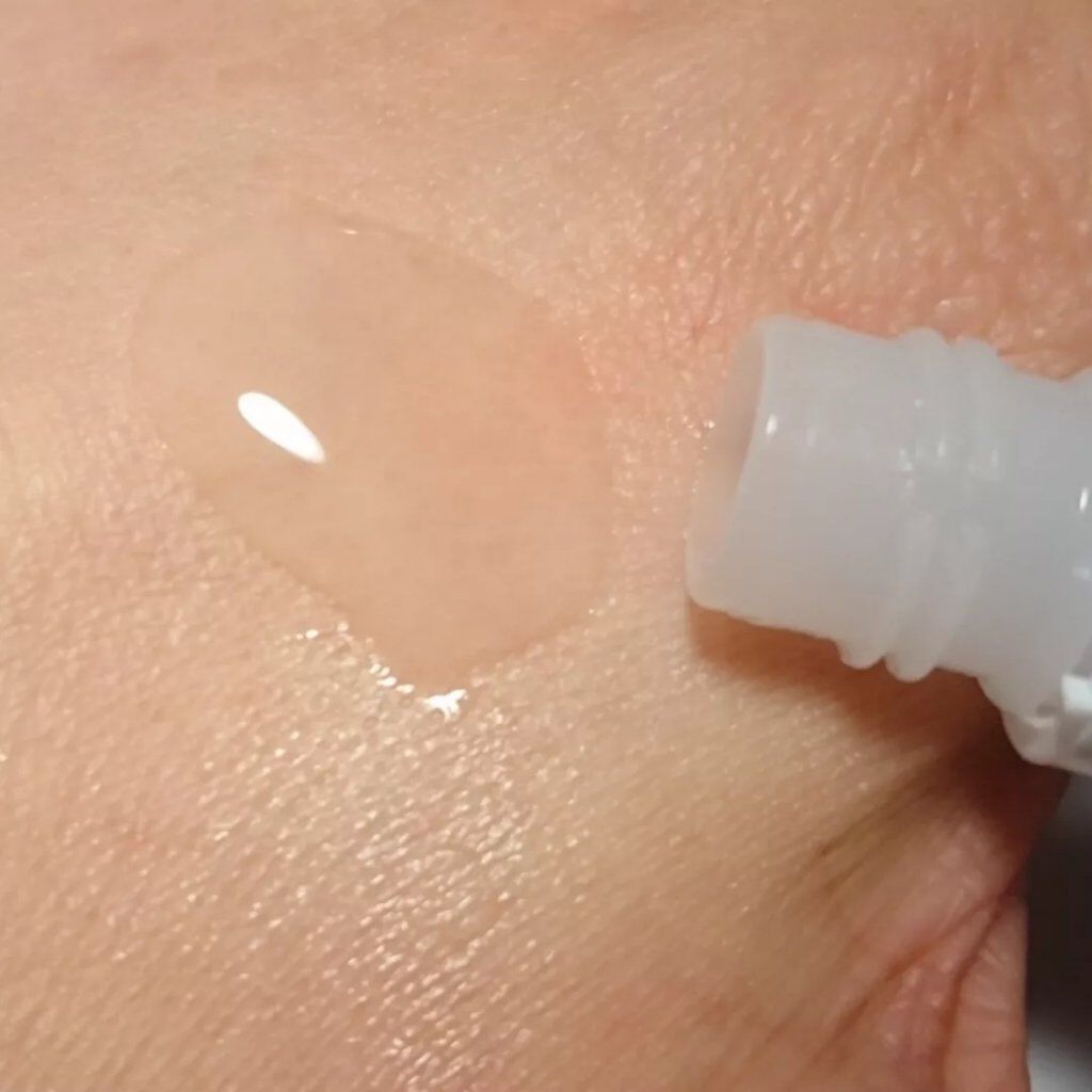 MINMIN on LIPS 「明色化粧品様より、ポロポロピーリングでおなじみのDETクリアの..」(4枚目)