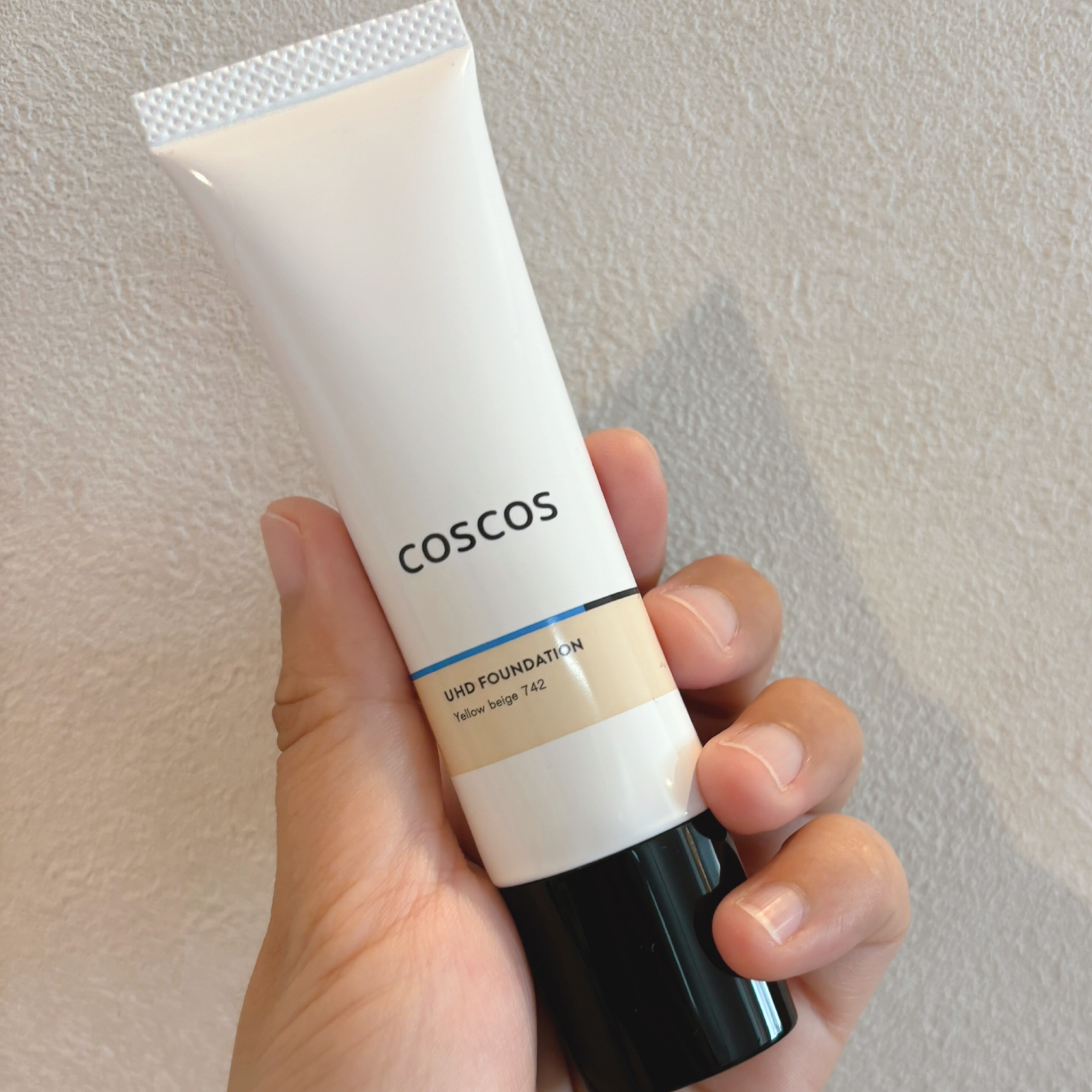 UHDファンデーション742（イエローベージュ）/COSCOS/リキッドファンデーションを使ったクチコミ（2枚目）