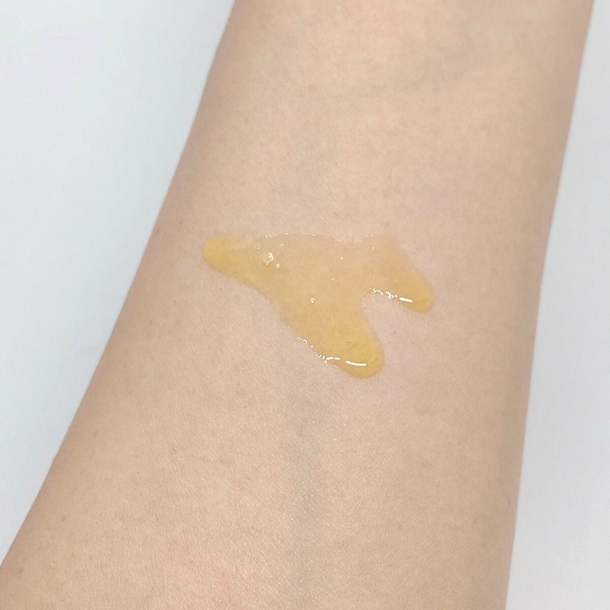 アイーナハイビスカスオイル/Aina/フェイスオイルを使ったクチコミ(3枚目)