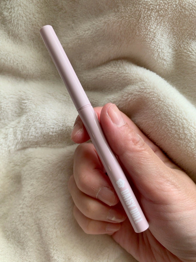 デイジードール クリーミーライナー/DAISY DOLL by MARY QUANT/ペンシルアイライナーを使ったクチコミ(3枚目)