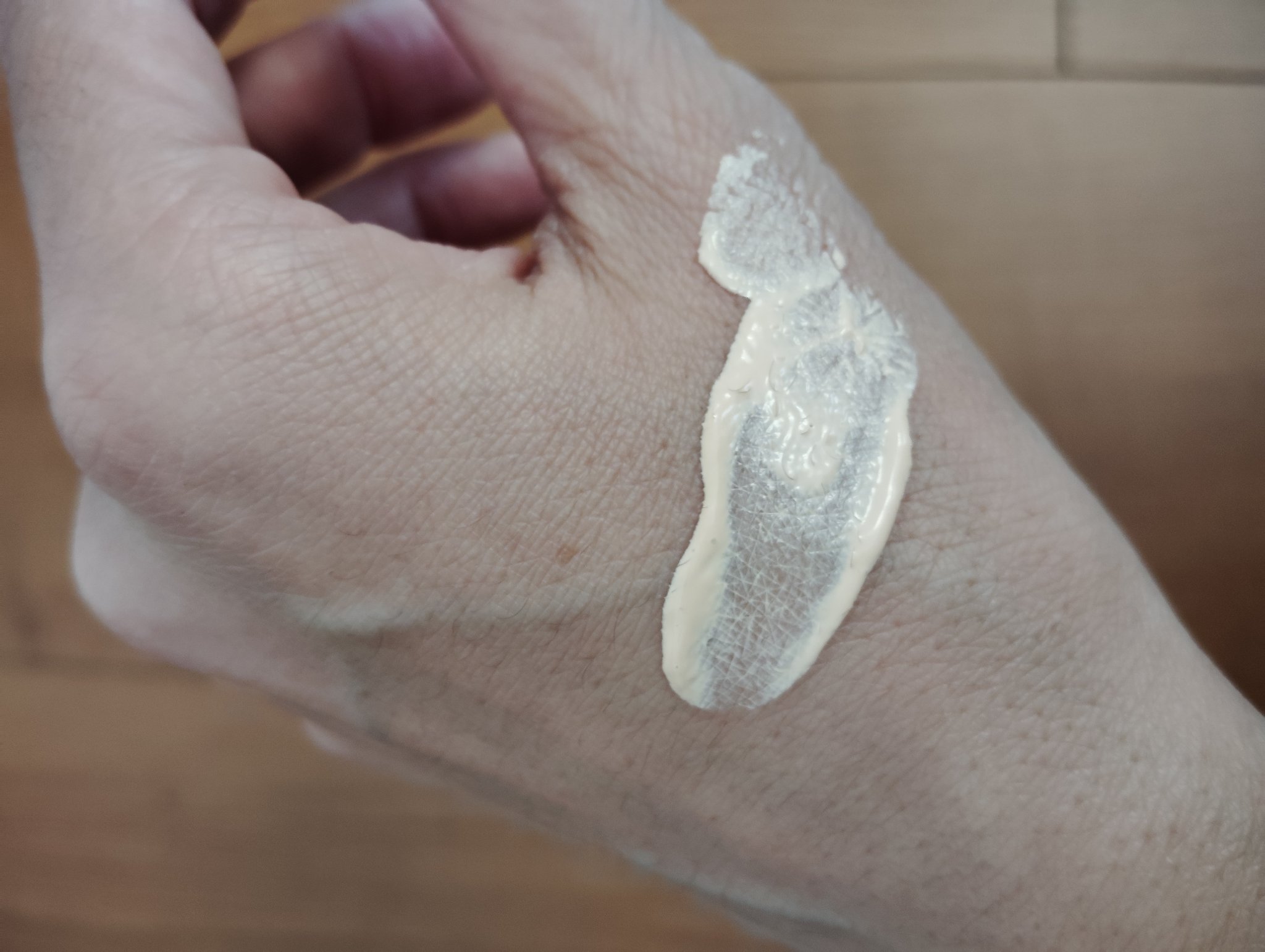 ケアトーンアップ 02 アイボリー(IVORY)SPF 50+ PA++++/nuse/化粧下地を使ったクチコミ（2枚目）