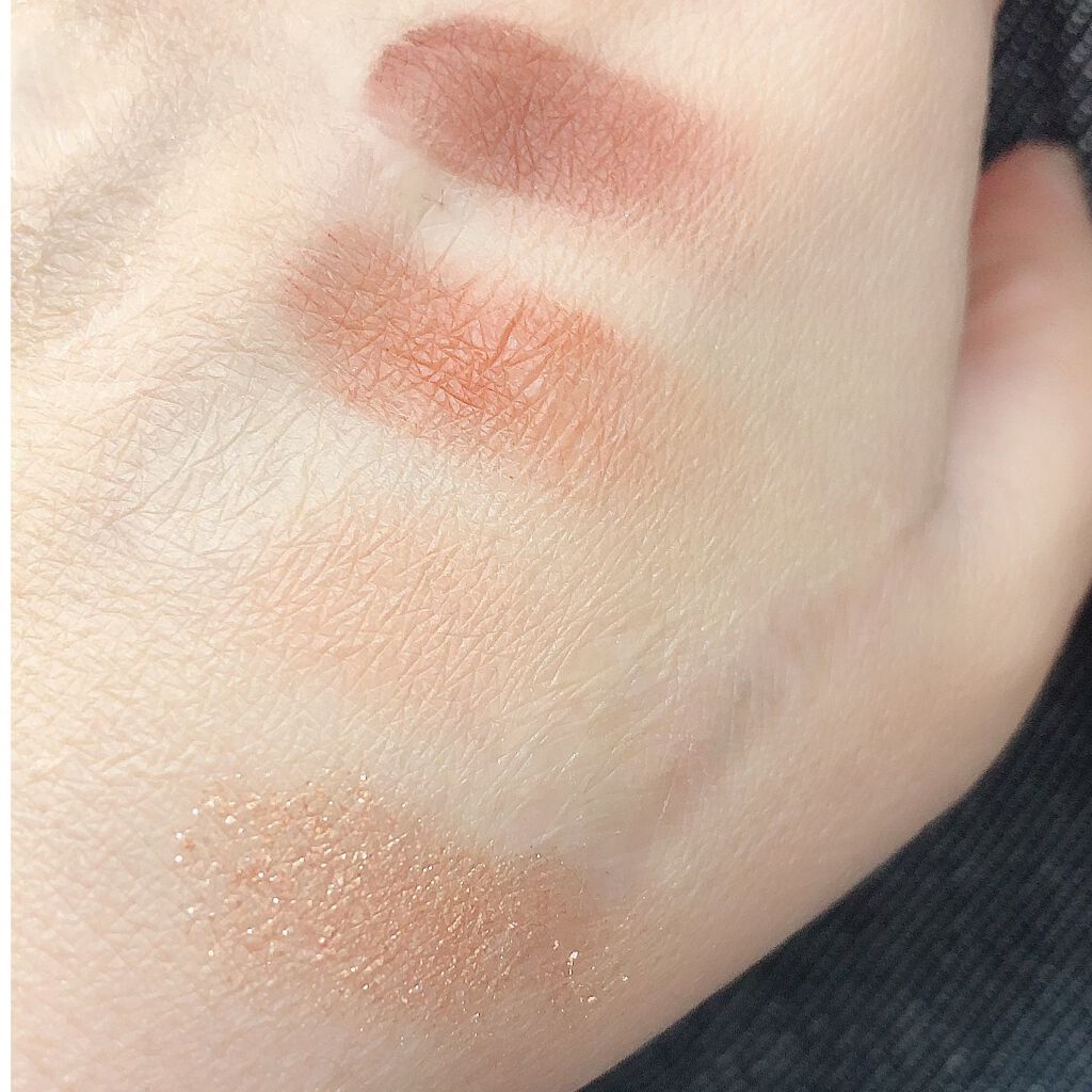 グリッターイルミネーションライナー/CipiCipi/リキッドアイライナーを使ったクチコミ（2枚目）