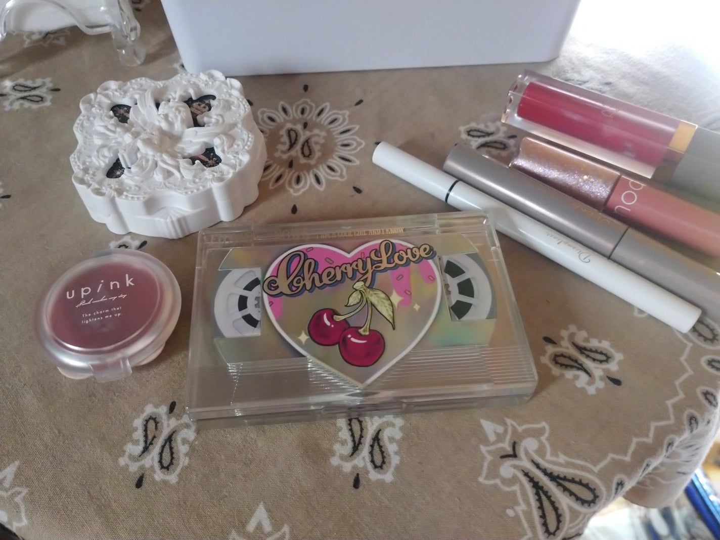 カラーリングアイブロウ/ヘビーローテーション/眉マスカラを使ったクチコミ(2枚目)