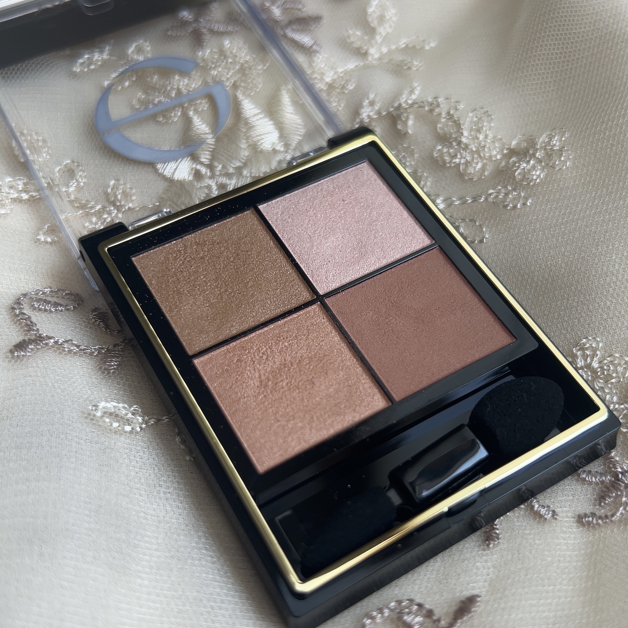 リアルクローズシャドウ/excel/アイシャドウパレットを使ったクチコミ（2枚目）