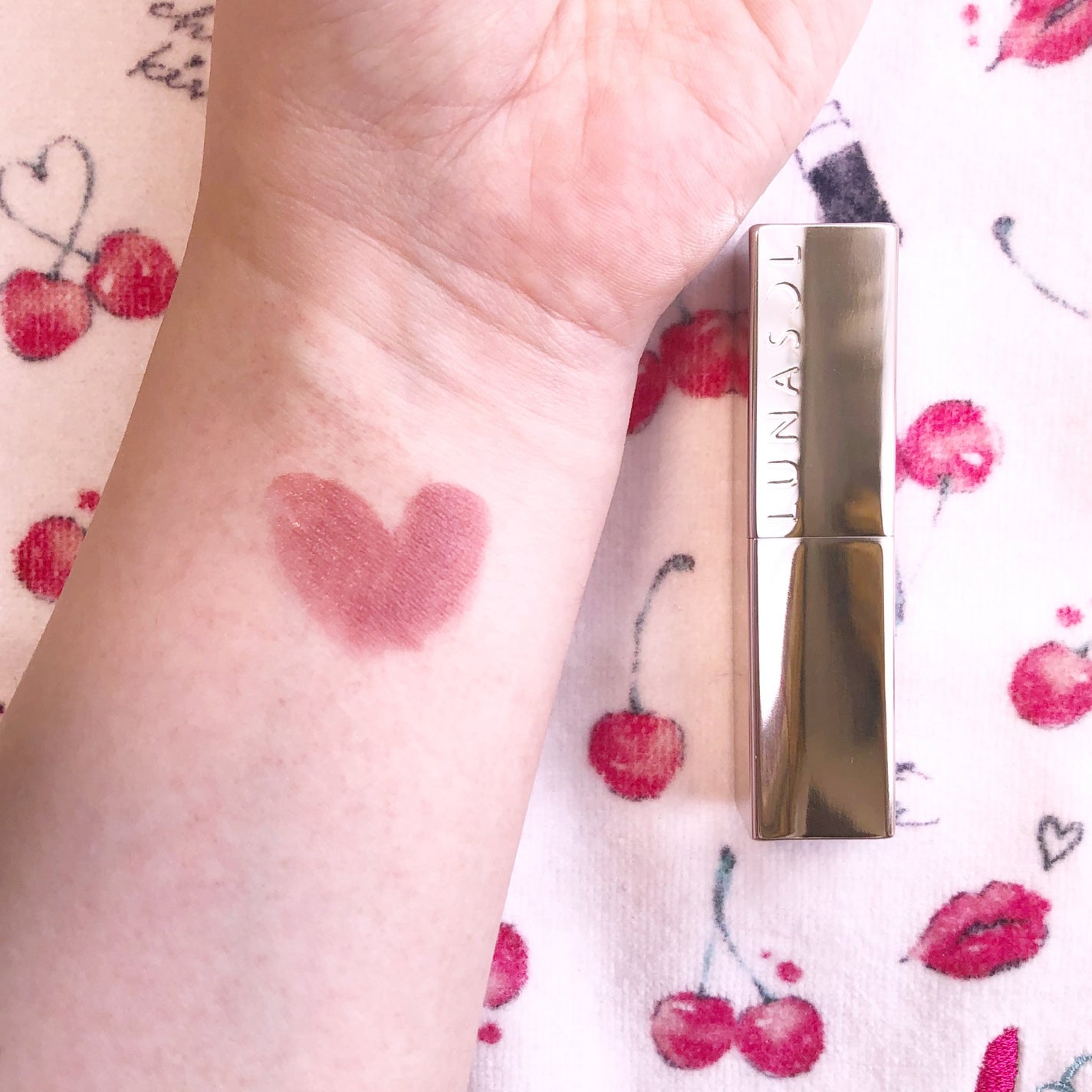 ルナソル フュージングカラーリップス/LUNASOL/口紅を使ったクチコミ(2枚目)