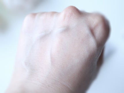 ダルバ ウォータフル トーンアップ サンクリーム(パープル)/ダルバ/日焼け止めクリームを使ったクチコミ(4枚目)