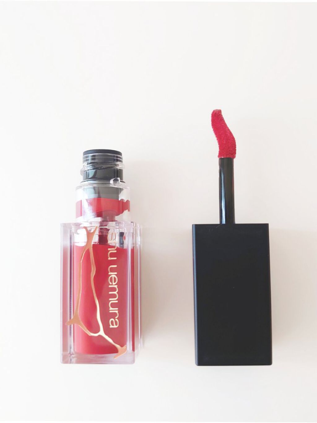 （旧）キヌルージュ クリーム KC RD 183〈限定〉/shu uemura/口紅を使ったクチコミ（3枚目）