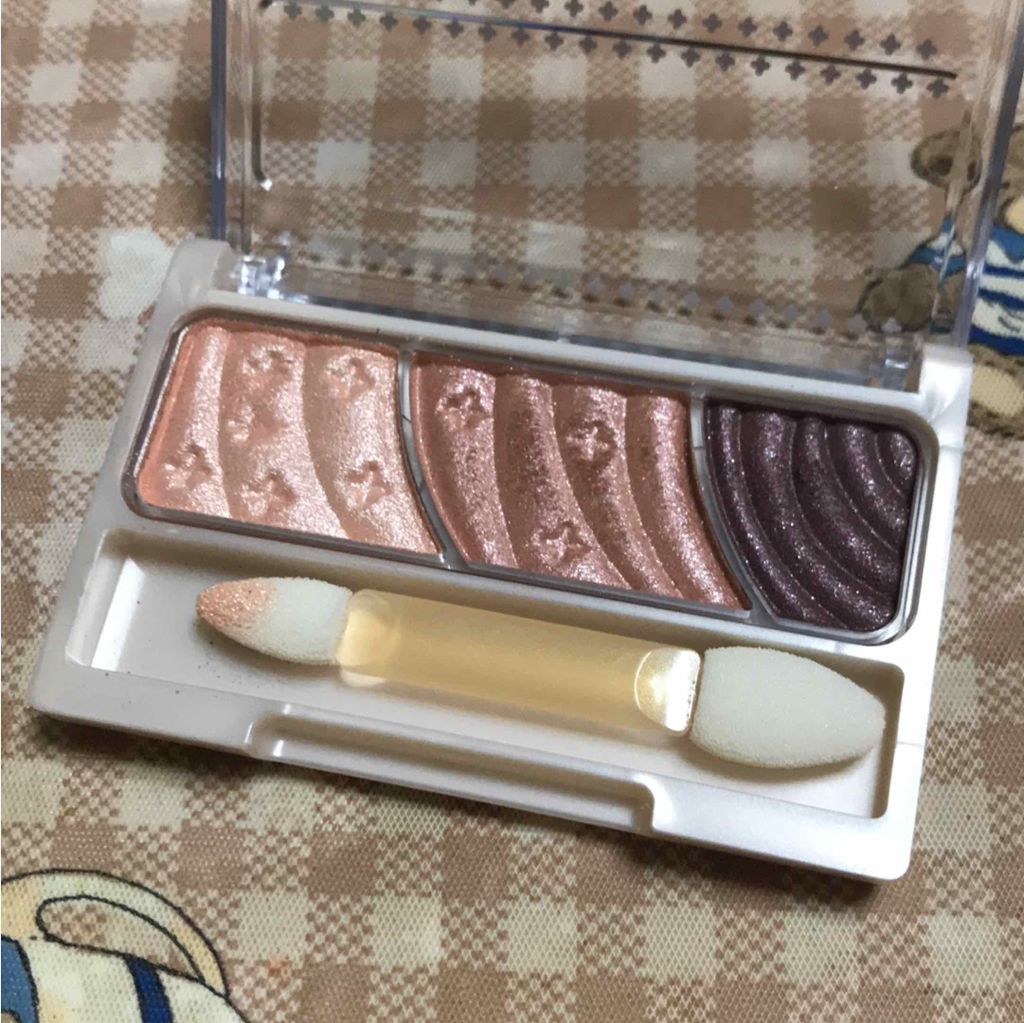 トーンアップアイシャドウ/CEZANNE/アイシャドウパレットを使ったクチコミ(2枚目)