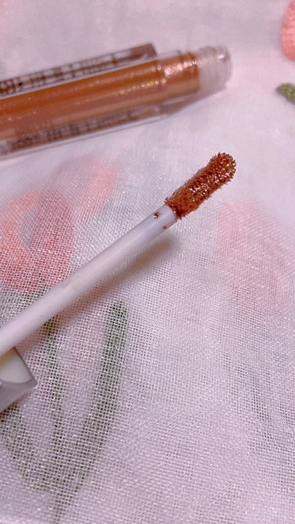 ダイヤモンドシリーズ 星空リキッドアイシャドウ/ZEESEA/リキッドアイシャドウを使ったクチコミ(2枚目)