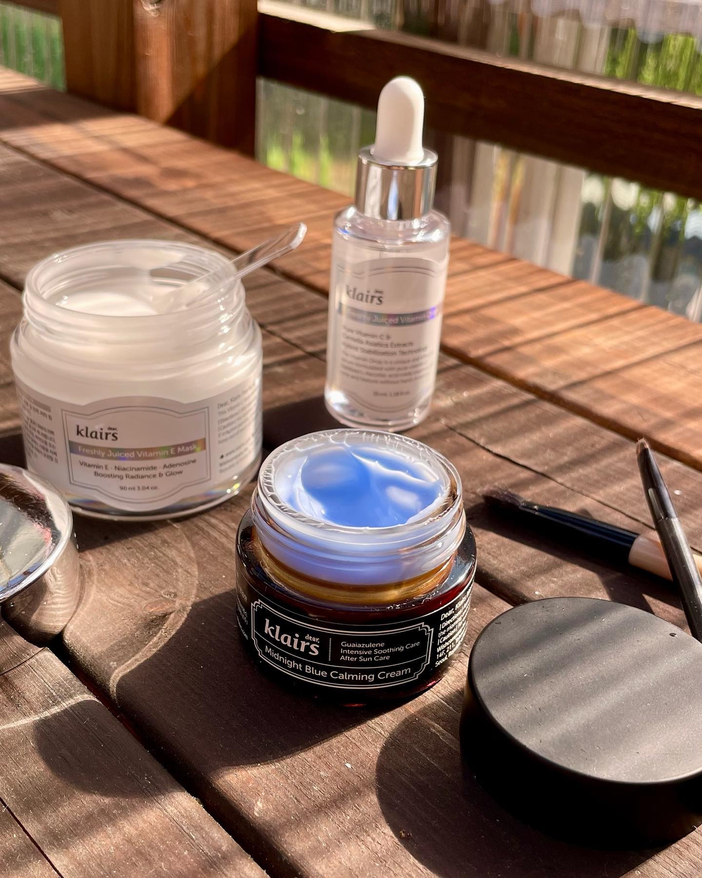 大好きなキャンプのお供に紫外線は付き物🌞🌞🌞❤️

小さい頃から日焼けしまくり、
小麦肌が自慢だった私も🧏‍♀️
いつの間にか30代。
（自称、太陽に愛され女子だと思っております）

日差しをたっぷり浴びるキャンプには、ビタミンCた