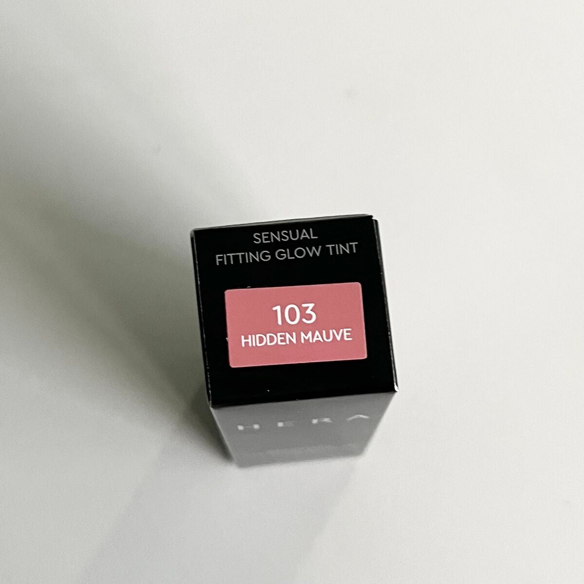 センシュアル フィッティング グロウ ティント/HERA/リップティントを使ったクチコミ(4枚目)