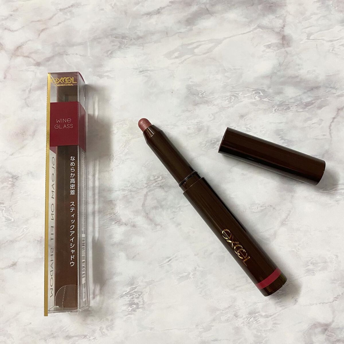 グリームオンフィットシャドウ/excel/スティックアイシャドウを使ったクチコミ（2枚目）