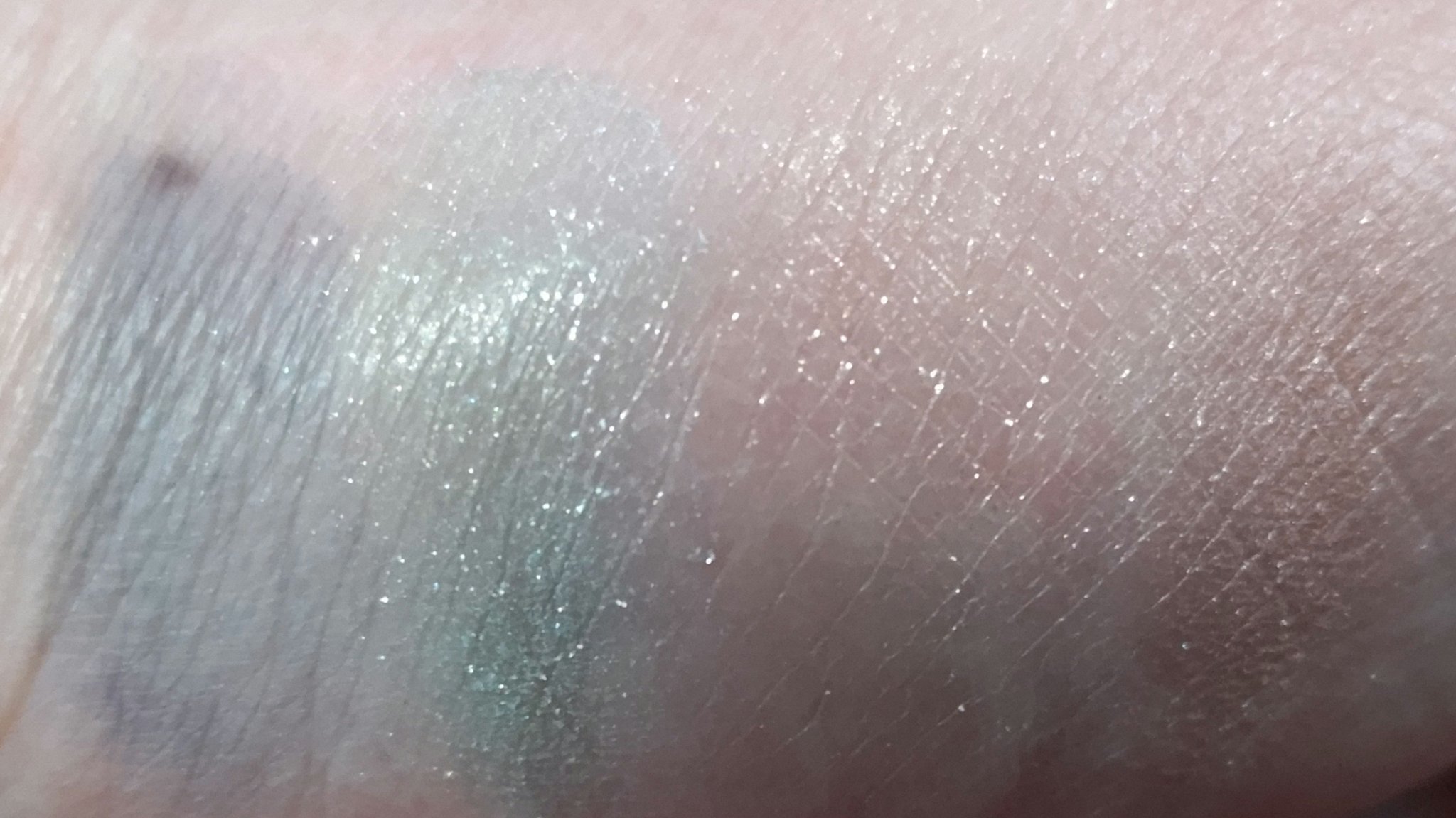 シグニチャー カラー アイズ/SUQQU/アイシャドウパレットを使ったクチコミ（2枚目）