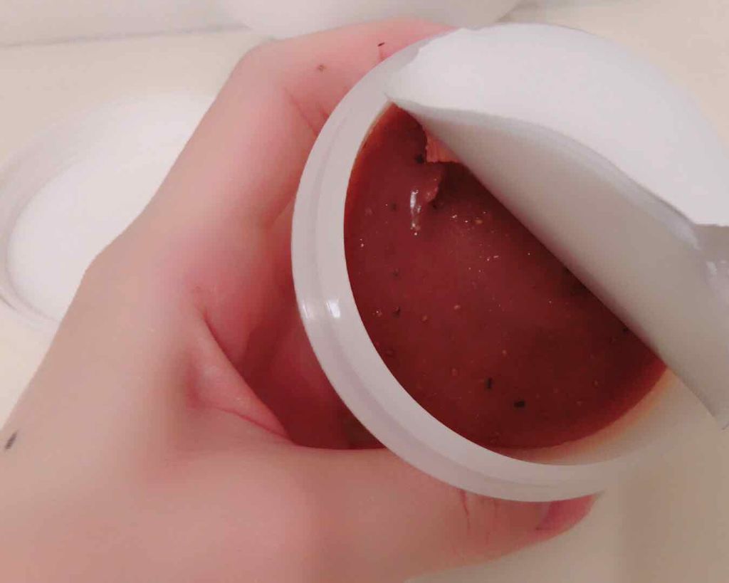 ブラックシュガー ストロベリーマスク ウォッシュオフ/SKINFOOD/洗い流すパック・マスクを使ったクチコミ(2枚目)