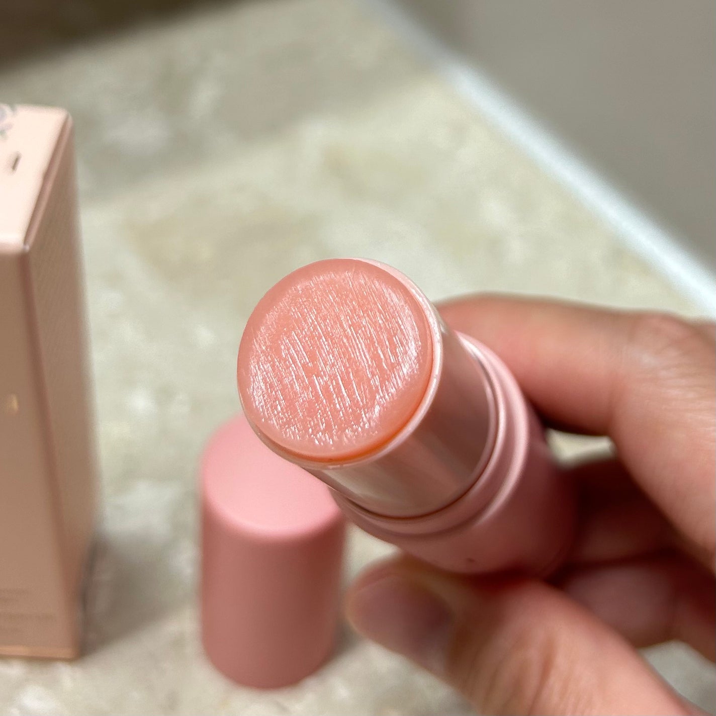 WRバウンス マルチバーム/KAHI/フェイスバームを使ったクチコミ(4枚目)