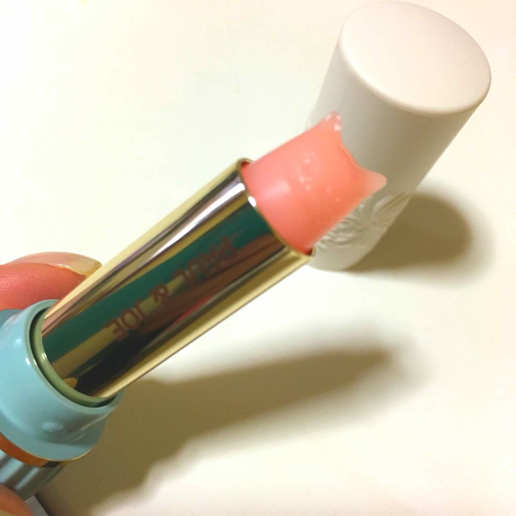 リップスティック トリートメント/PAUL & JOE BEAUTE/リップケアを使ったクチコミ(2枚目)