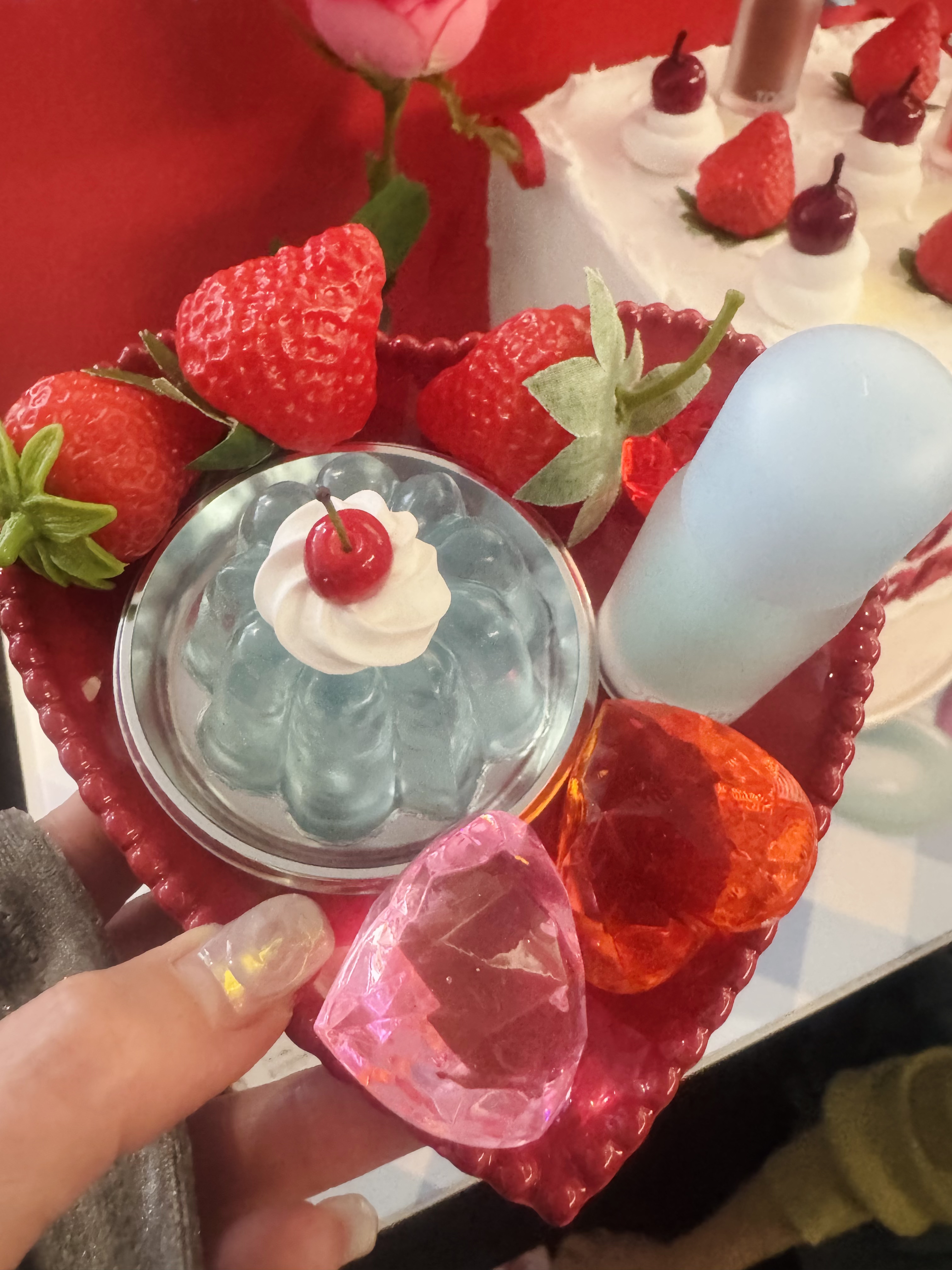 ジューシーベリープランピングリップオイル/TOCOBO/リップグロスを使ったクチコミ（3枚目）