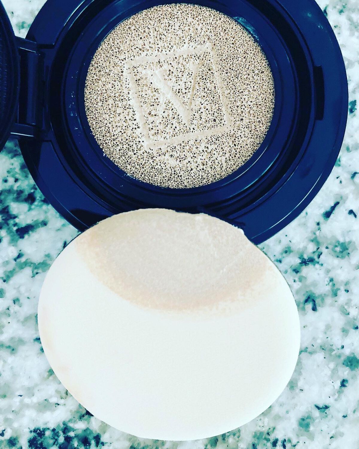 スキンソリューションスタークッション/FAU/クッションファンデーションを使ったクチコミ(3枚目)