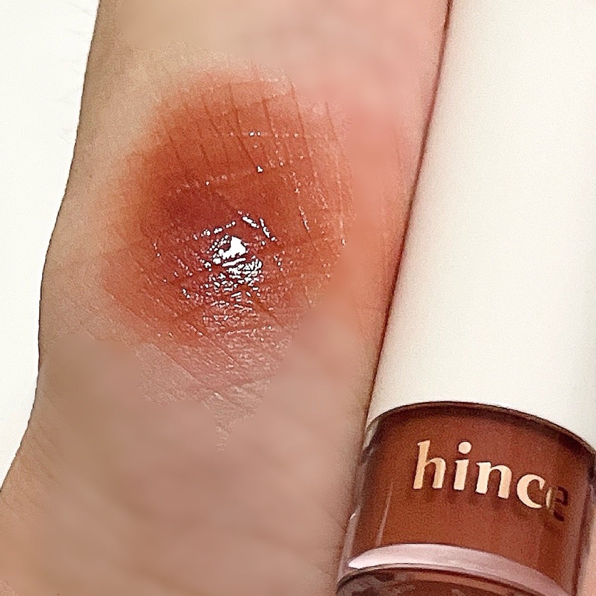 ムードインハンサーウォーターリキッドグロウ/hince/口紅を使ったクチコミ(2枚目)