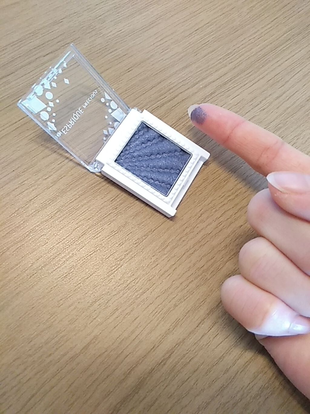 セレクト アイカラー/ESPRIQUE/単色アイシャドウを使ったクチコミ(2枚目)