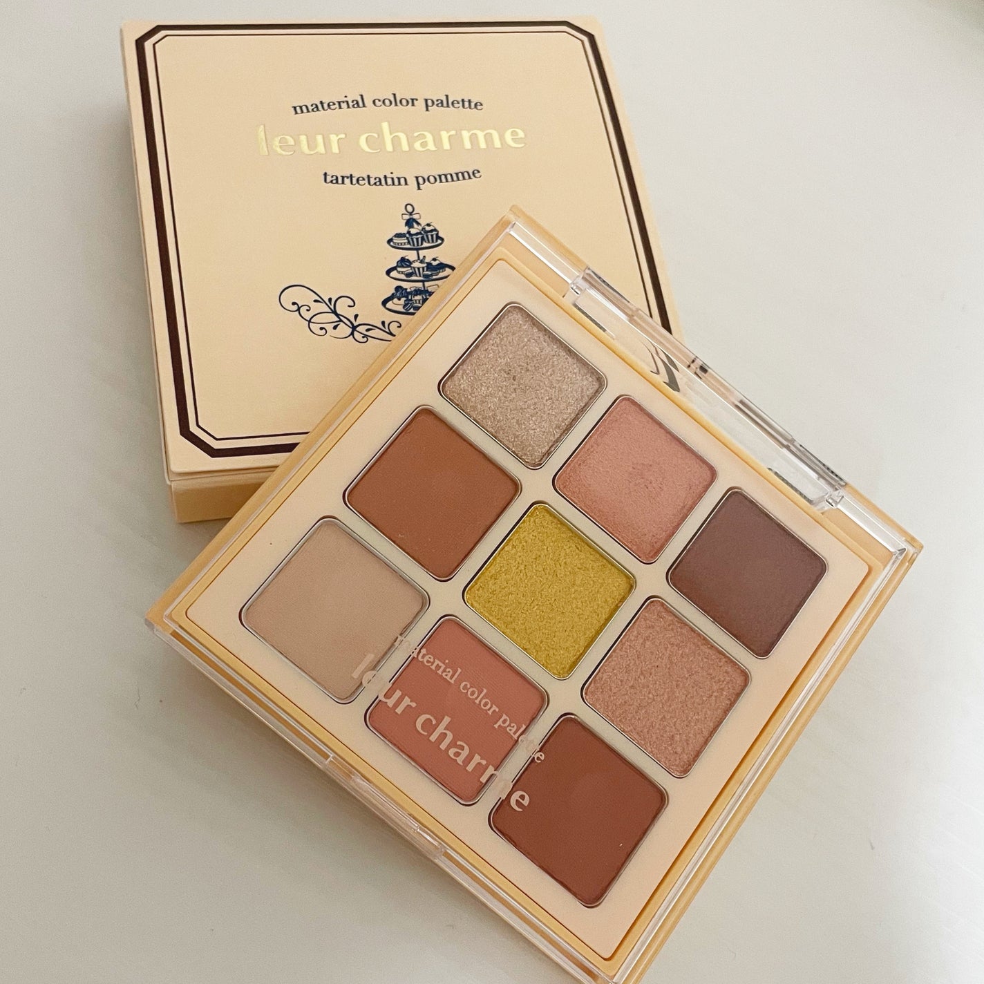 マテリアルカラーパレット/leur charme/アイシャドウパレットを使ったクチコミ(2枚目)