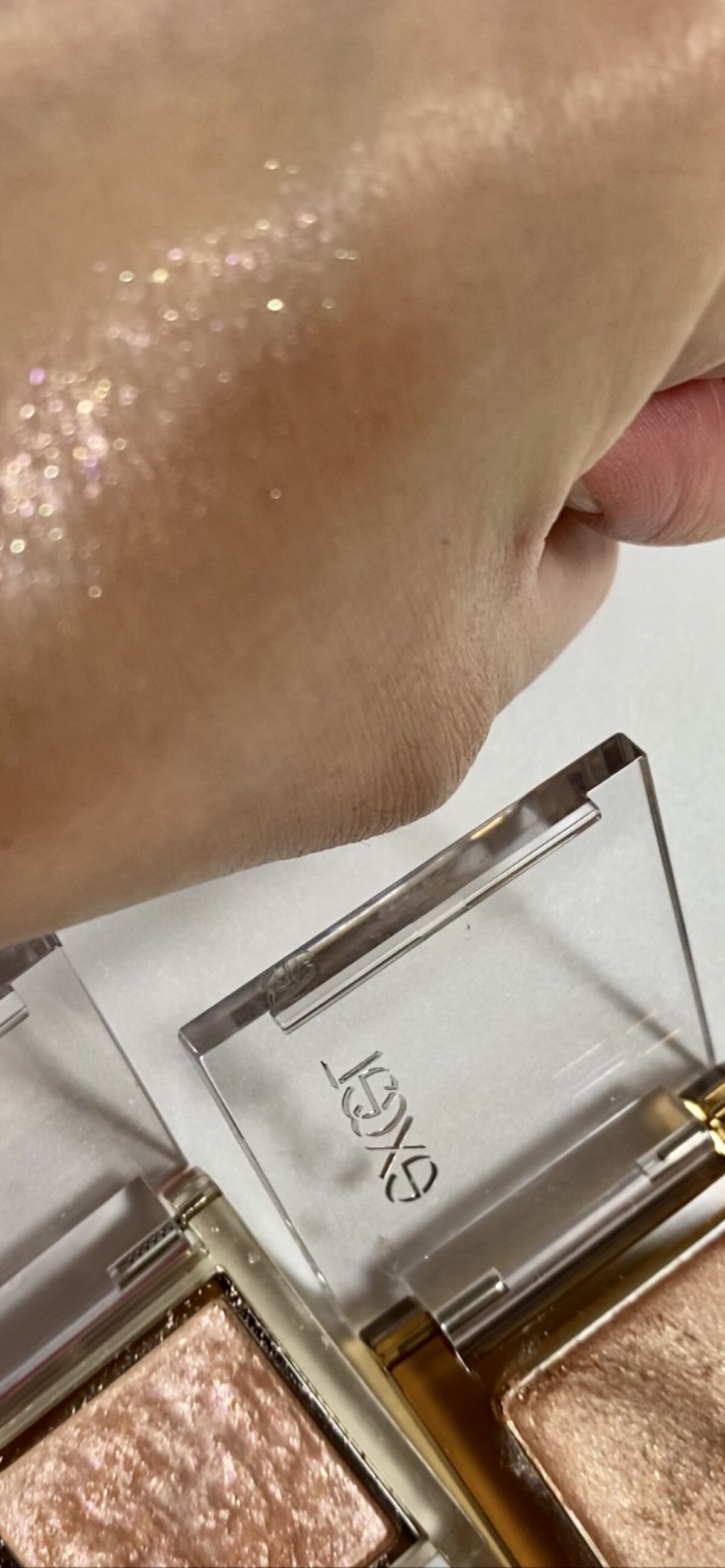 イルミクチュールシャドウ/excel/ジェル・クリームアイシャドウを使ったクチコミ（2枚目）