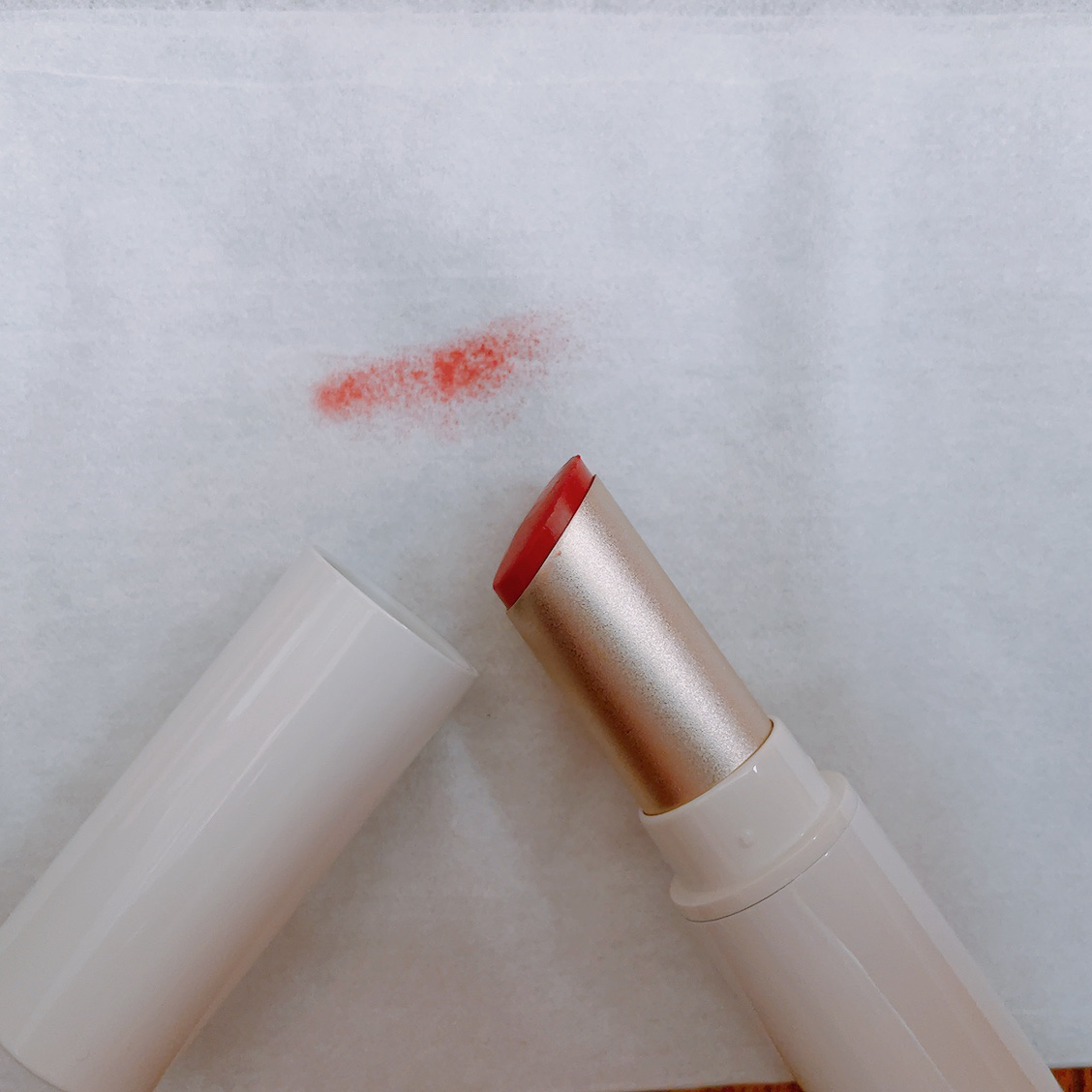 ムードインハンサーリップグロウ LW007 チルアウト/hince/口紅を使ったクチコミ（1枚目）