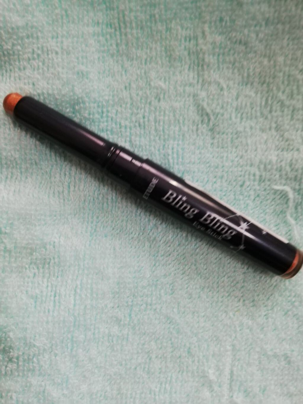 キラキラ アイシャドウ/ETUDE/スティックアイシャドウを使ったクチコミ(2枚目)