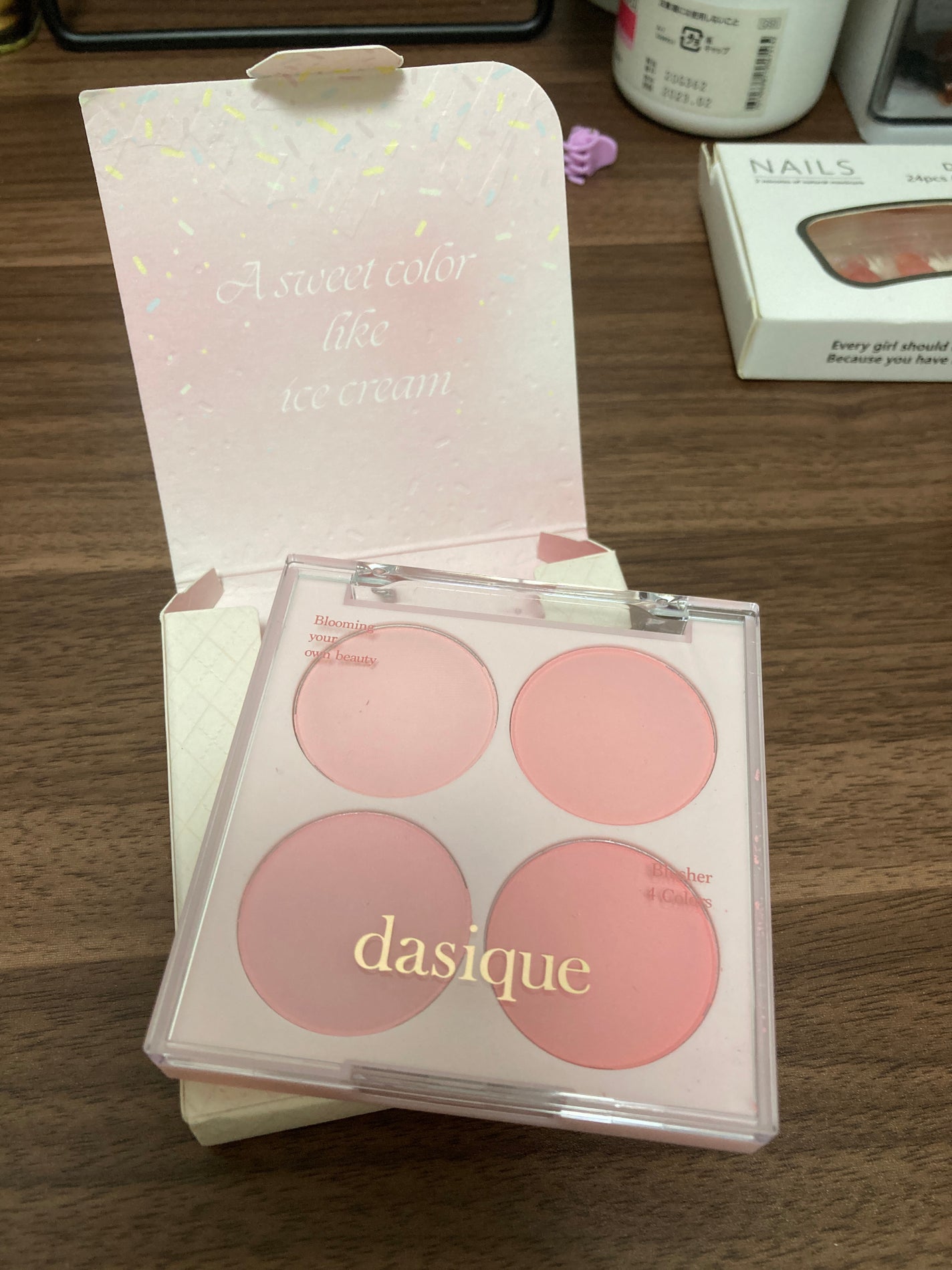 ブレンディングムードチーク/dasique/パウダーチークを使ったクチコミ(2枚目)